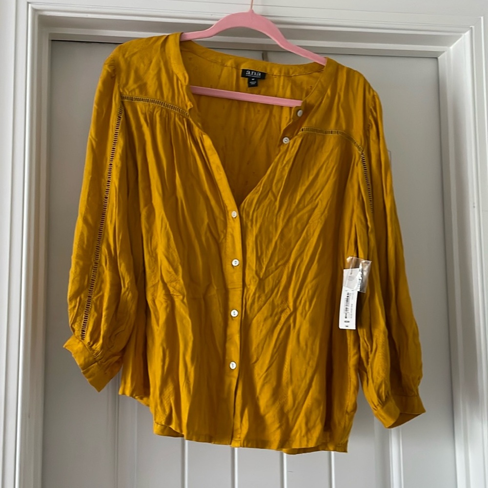 Flowy Gold bottom up top